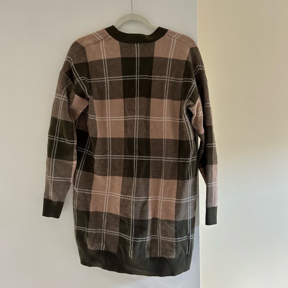 Cardigan - Picture 5 of 5